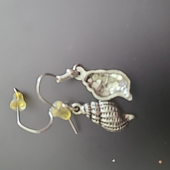 - Shell Earrings - Picture 3 of 3